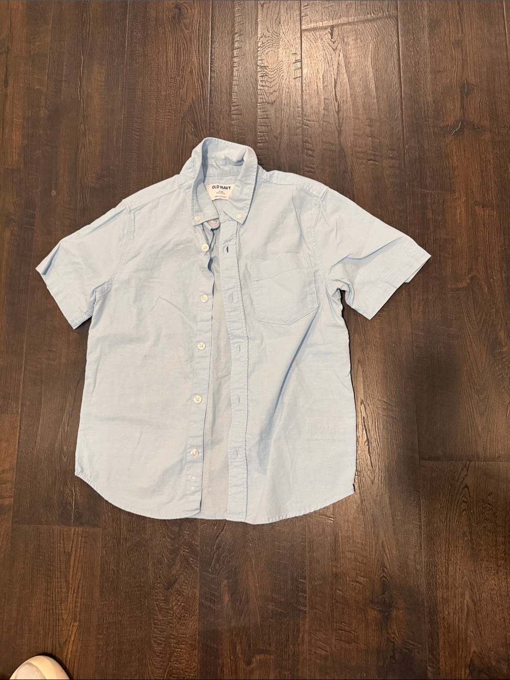 Old Navy Light Blue Short Sleeve Button-Down Shirt